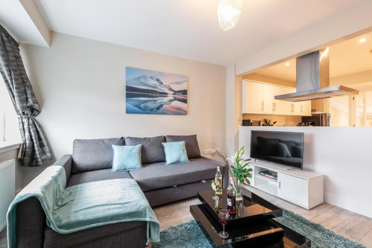 Dartford, Kent - Modern 2Bd 2Bath En-Suite Bungalow M25 Bluewater Екстер'єр фото