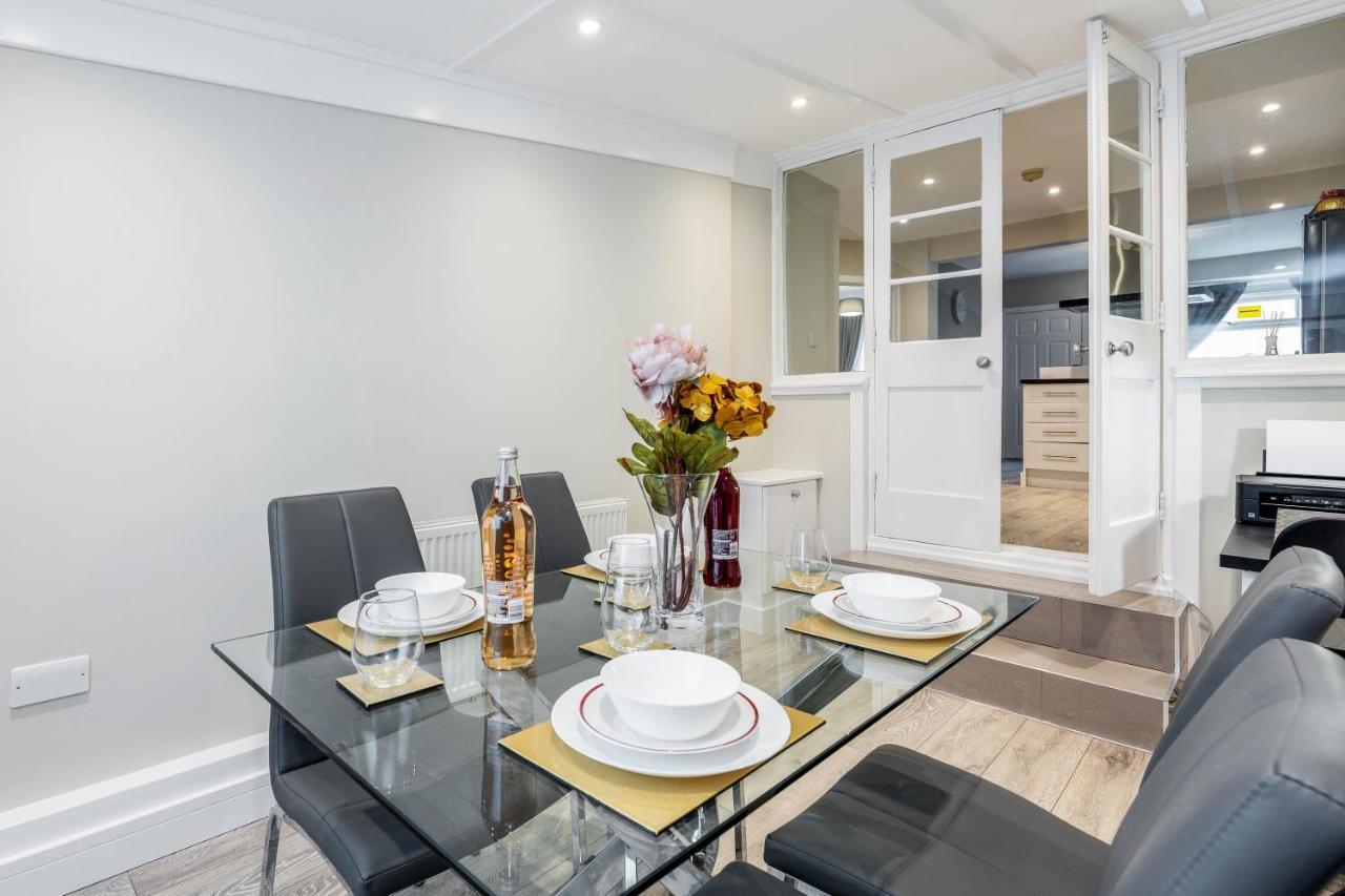Dartford, Kent - Modern 2Bd 2Bath En-Suite Bungalow M25 Bluewater Екстер'єр фото
